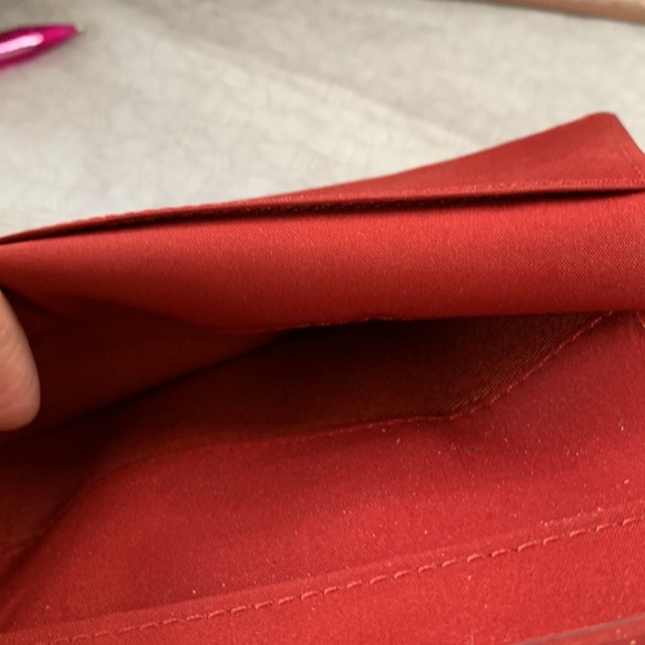 Fossil Red Leather (6") Organizer Wallet With Pen Holder & Silver Accents - Picture 13 of 16